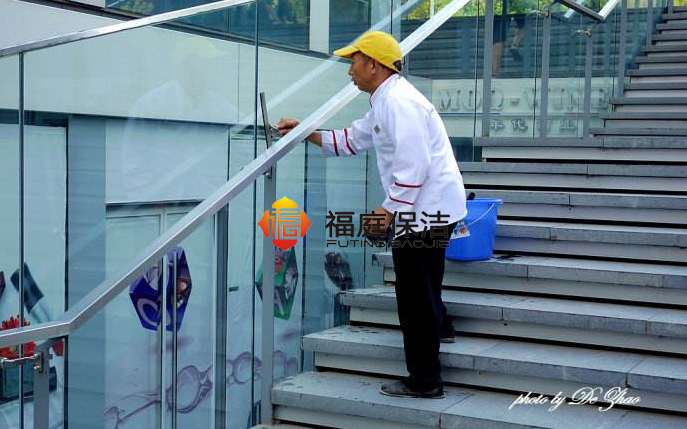上海長(cháng)期打扫卫生公司 上海長(cháng)期打扫卫生公司