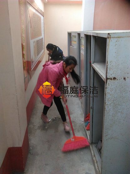 上海學(xué)校单位保洁公司 上海學(xué)校单位保洁公司